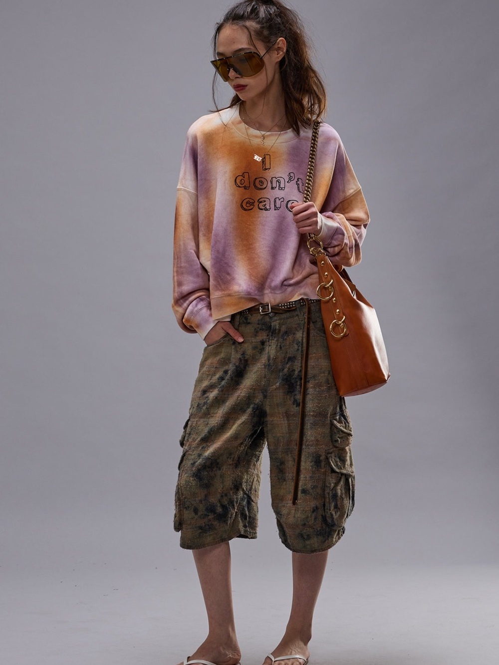 R13 I DON'T CARE CROPPED CREWNECK, XE S M L